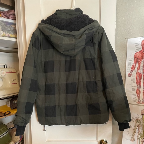 Plaid target puffy coat - Picture 2 of 3